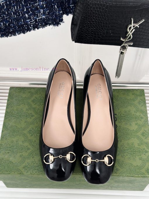 Gucci's timeless classic style with a buckle and fashionable single shoeOriginal developmentz2s3kjjc - Image 5