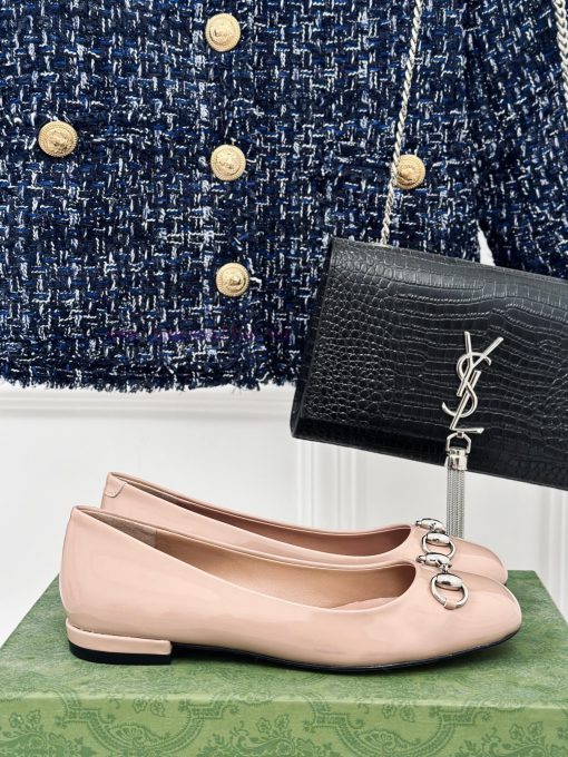 Gucci's timeless classic style with a buckle and fashionable single shoeOriginal development9fe36z64 - Image 2