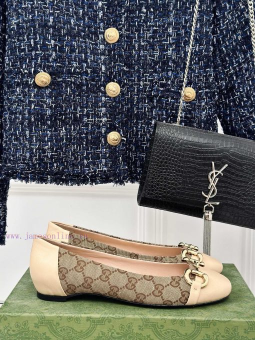 Gucci's timeless classic style with a buckle and fashionable single shoeOriginal developmentqqbl69n6