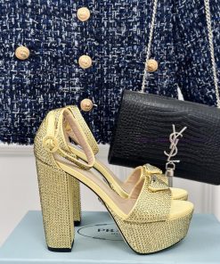 PRADA/PRADA Classic Triangle DiamondOne word thick heel Hentian high sandalsSpring/Summer Hodhqv25g8