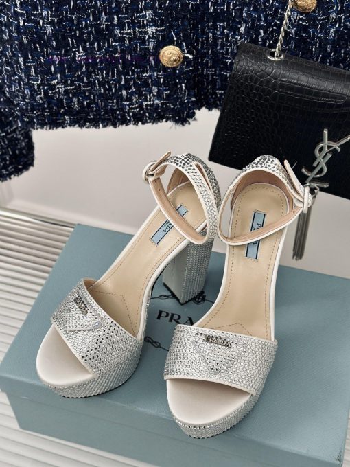 PRADA/PRADA Classic Triangle DiamondOne word thick heel Hentian high sandalsSpring/Summer Ho8we9m4z6 - Image 3
