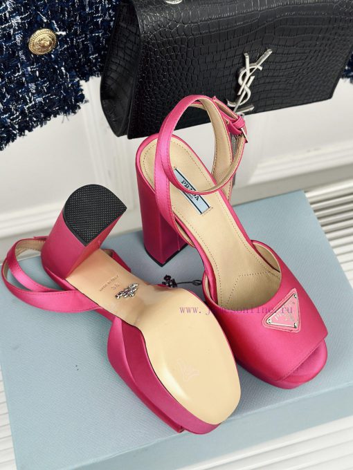 PRADA/PRADA Classic Triangle DiamondOne word thick heel Hentian high sandalsSpring/Summer Hobtr1efq4 - Image 10
