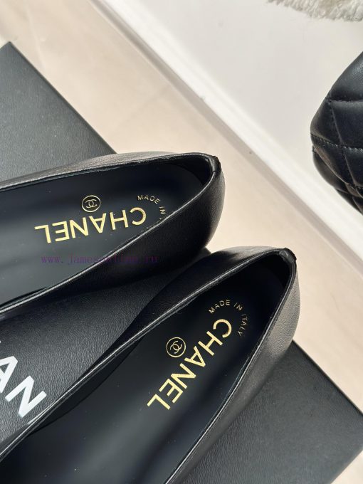 Chanel | Chanel 24c New ProductDouble C Mountain Camellia Single ShoesThe shoe upper is made74q6x9ju - Image 9