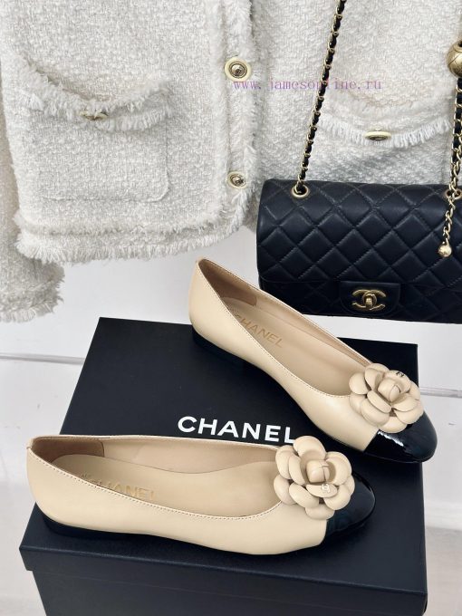 Chanel | Chanel 24c New ProductDouble C Mountain Camellia Single ShoesThe shoe upper is made567ncus6 - Image 4