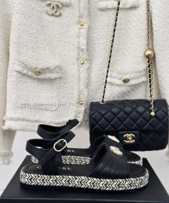 Chanel | Chanel 24C New ProductDouble C Hemp Bottom SandalsI look forward to Chanel's slippedc6d44gr