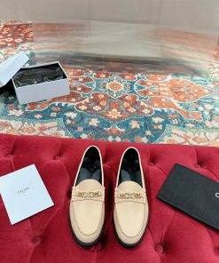 ️ CELINE Sillin Lefu shoes Caesar door buckle series casual small leather shoes are super sux1qbiwii
