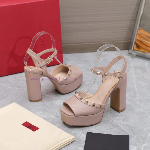 Top purchasing agent: Valentino/Rivet Valentino RookieThe latest metal rivet wedge high-heelyukawek3 - Image 4