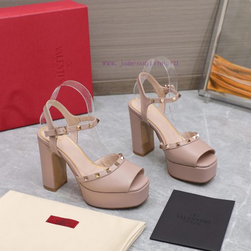 Top purchasing agent: Valentino/Rivet Valentino RookieThe latest metal rivet wedge high-heelyukawek3 - Image 7