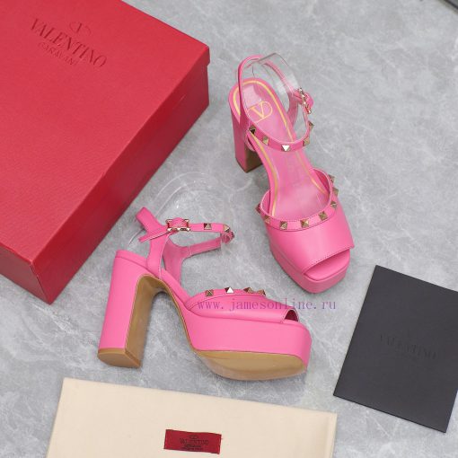 Top purchasing agent: Valentino/Rivet Valentino RookieThe latest metal rivet wedge high-heelgq7ha0hi - Image 10