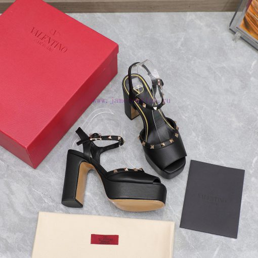 Top purchasing agent: Valentino/Rivet Valentino RookieThe latest metal rivet wedge high-heelp5n64pav - Image 7