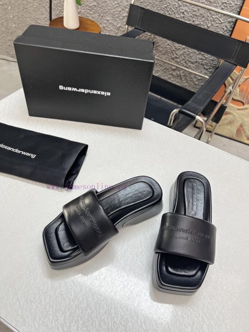 Alexander King 24's new thick soled slippers are a pair of shoes full of street feel, with todb5s9yw - Image 3
