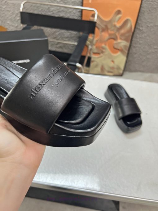 Alexander King 24's new thick soled slippers are a pair of shoes full of street feel, with todb5s9yw - Image 7