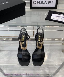 Chanel's new spring and summer sandals continue Chanel's classic style, elegant, slow, and lr4b5xrxp