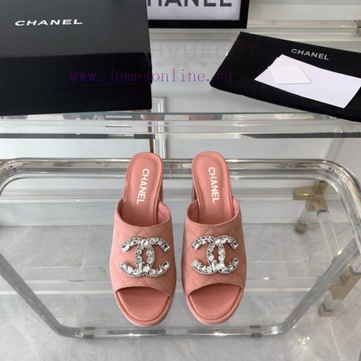 Chanel's new spring and summer sandals continue Chanel's classic style, elegant, slow and luer5nqt4i