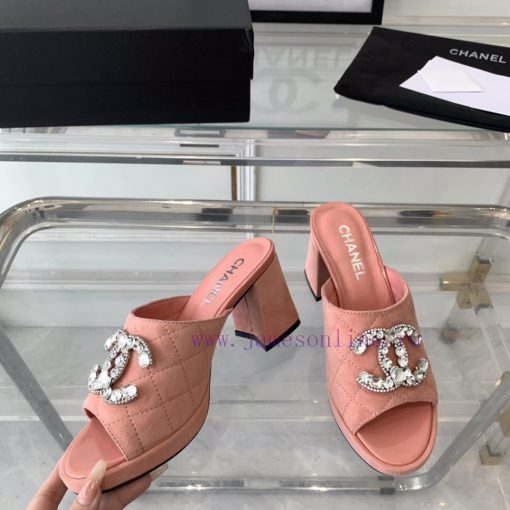 Chanel's new spring and summer sandals continue Chanel's classic style, elegant, slow and luer5nqt4i - Image 5