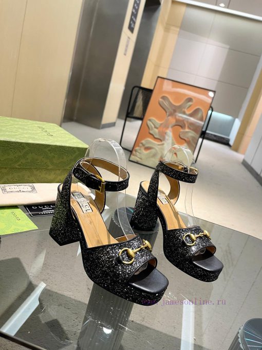 GuCCl's new high-heeled sandals are meticulously crafted in every detail, featuring a uniqueqxrhpw60 - Image 9