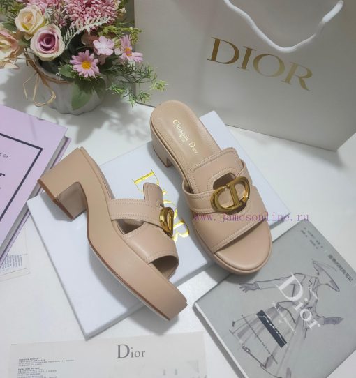 Leather sole 300, rubber sole Dior 2024 early spring new women's shoes CD letter metal logo f5zmltp5