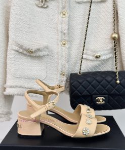 Chanel | Chanel 24C New ProductCoarse heeled sandalsThe shoe upper is made of imported lambsv9uzjkkj