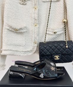 Chanel | Chanel 24P New ProductDiamond Double C Thick Heel SlippersThe upper of the shoe is 8u89xa2u