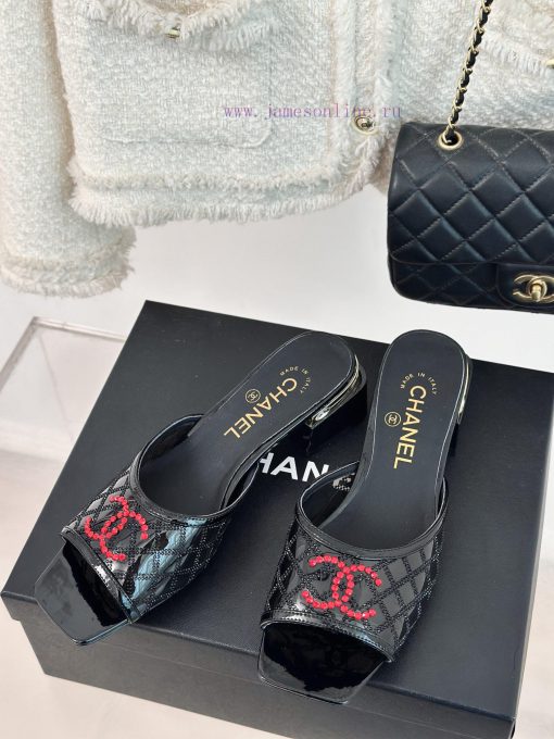Chanel | Chanel 24P New ProductDiamond Double C Thick Heel SlippersThe upper of the shoe is aa75oqhd - Image 3
