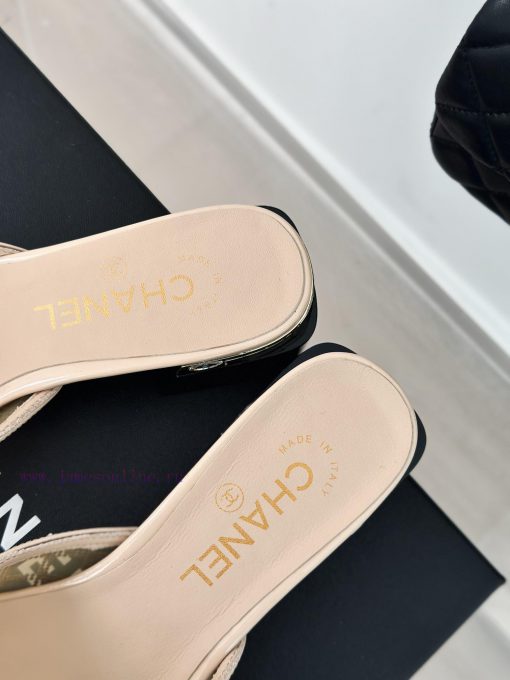 Chanel | Chanel 24P New ProductDiamond Double C Thick Heel SlippersThe upper of the shoe is mlwt6klh - Image 9