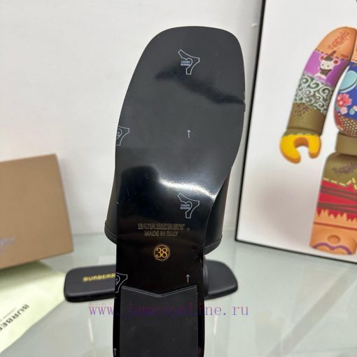 New product launched Burberry flat slippersChannel goods vulcanized one foot stepping Burbercnydq40w - Image 8