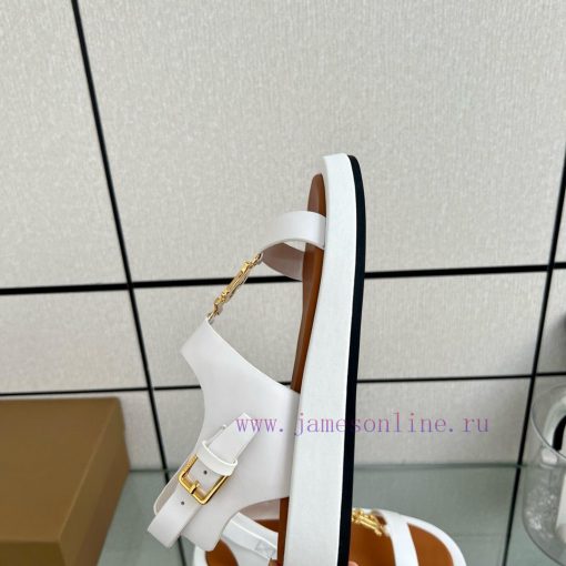 Male size 10Burberry's new slippers are manufactured using complex processes. The absolutely7z6b1ifm - Image 9