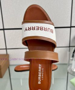 New Burberry Flat SlippersChannel goods vulcanized one foot stepping Burberry canvas shoesOr9fsb8va0