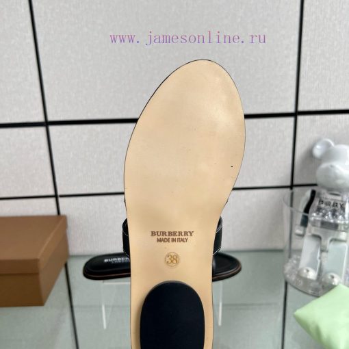New Burberry Flat SlippersChannel goods vulcanized one foot stepping Burberry canvas shoesOr0j122ydx - Image 10