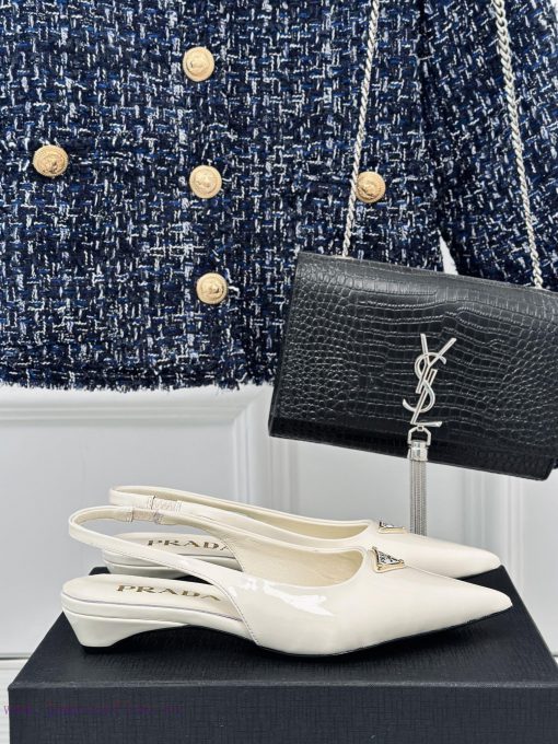 PRADA/PRADA Classic Spring/SummerTriangle logo sandals single shoe seriesThe simple design ikezzdfr2