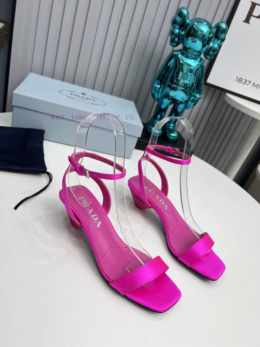 2024 SSS launches Prada's latest collection of long and short boots, sandals, single shoes, mw3p3voo