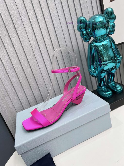 2024 SSS launches Prada's latest collection of long and short boots, sandals, single shoes, mw3p3voo - Image 6