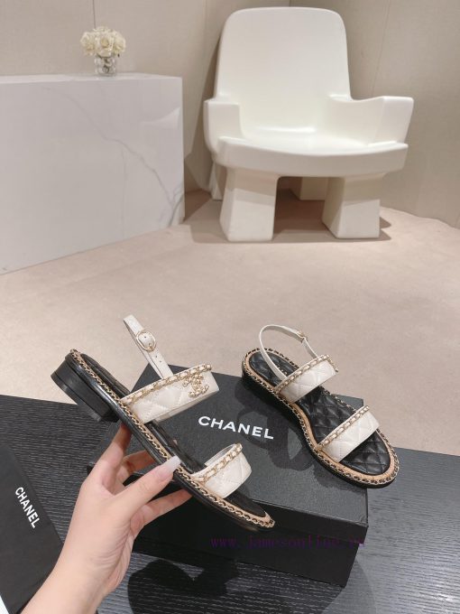 Purchasing grade𝗖𝗛 * 𝗔𝗡𝗟 | | 𝟐𝟎𝟐𝟒 Lazy person dragging 🩴 Chain shoesTop tier high-end qualitq34qjy8r - Image 5
