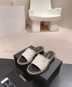 Purchasing grade𝗖𝗛 * 𝗔𝗡𝗟 | | 𝟐𝟎𝟐𝟒 Lazy person dragging 🩴 Chain shoesTop tier high-end qualiti994nc5t