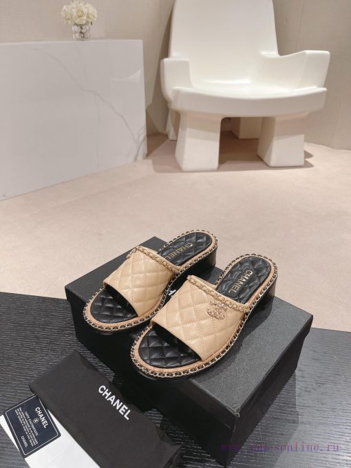 Purchasing grade𝗖𝗛 * 𝗔𝗡𝗟 | | 𝟐𝟎𝟐𝟒 Lazy person dragging 🩴 Chain shoesTop tier high-end qualitn45vpsyo