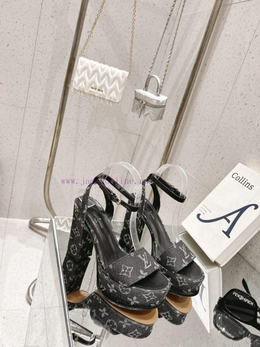 LV Water Platform Coarse Heel Sandals with Super Quality and Explosive Denim Design Originalvvg38wq3 - Image 4
