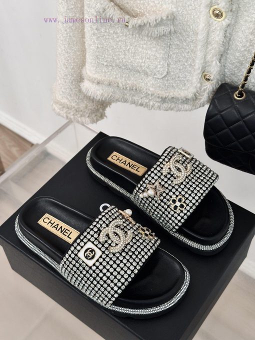 Chanel | Chanel 24P New ProductSparkling rhinestone double C lazy slippersThe shoe upper is r8wmsxlv - Image 4
