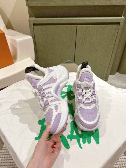 | ²⁰²4 𝐬𝐬  🤍🤎The new color series of LV synchronized dad shoes showcases youthful vitalitywr10fvfr - Image 3