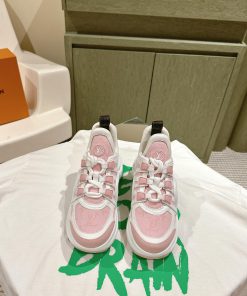 | ²⁰²4 𝐬𝐬  🤍🤎The new color series of LV synchronized dad shoes showcases youthful vitalitytpfb2bls
