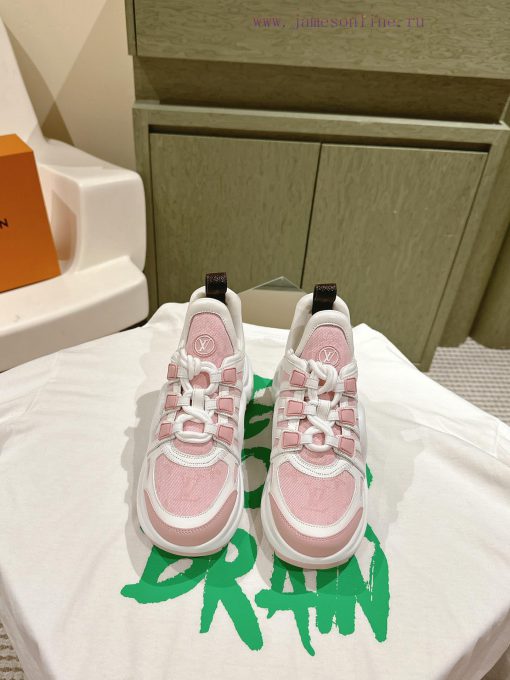 | ²⁰²4 𝐬𝐬  🤍🤎The new color series of LV synchronized dad shoes showcases youthful vitalitytpfb2bls