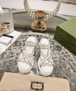 High qualityGUCCI 2024 new classic thick soled fashionable Roman sandals. This Gucci thick sdl63hclj