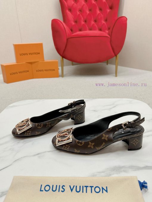 ️ Lv Single Shoe: This Urban Twist women's shoe provides a fashionable upgrade to the classi2zeyaieu - Image 4