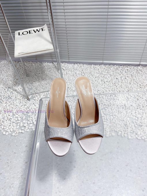 LV Louis Vuitton high-heeled slippersCute and very age reducing, not afraid of showing shortuntsf2u7