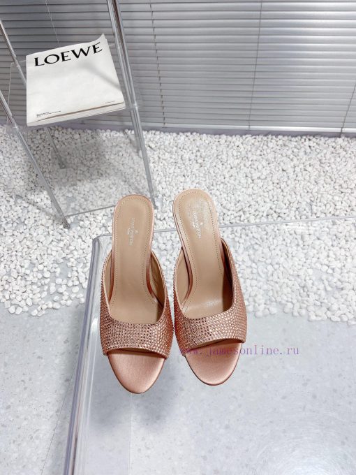 LV Louis Vuitton high-heeled slippersCute and very age reducing, not afraid of showing shortmmzeu4i4
