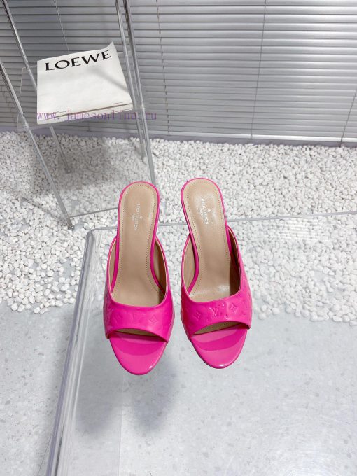 LV Louis Vuitton high-heeled slippersCute and very age reducing, not afraid of showing short8oa9qhe8