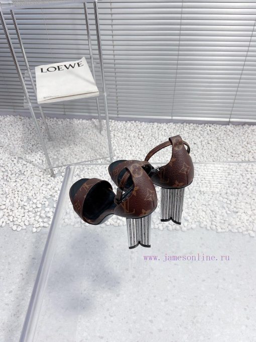 LV Louis Vuitton crystal diamond high-heeled sandalsCute and very age reducing, not afraid ogw7gjpb2 - Image 5
