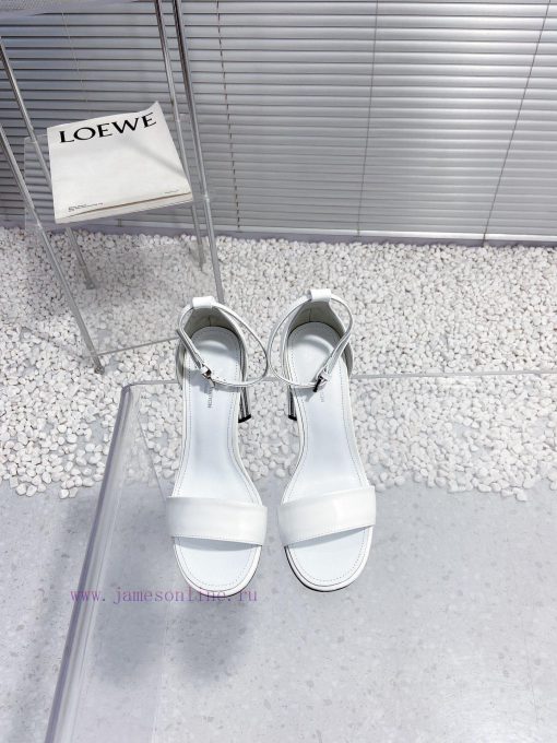 LV Louis Vuitton crystal diamond high-heeled sandalsCute and very age reducing, not afraid ojgostrrr