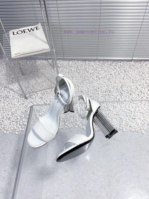 LV Louis Vuitton crystal diamond high-heeled sandalsCute and very age reducing, not afraid ojgostrrr - Image 7