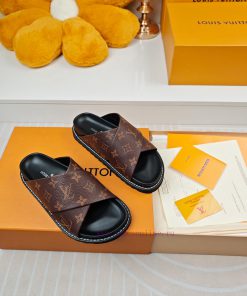 L. V | Luweideng 24 𝐬𝐬🧡 2024 Early Spring New Top Model ️Featuring classic slippers and hard6s8xvvlc