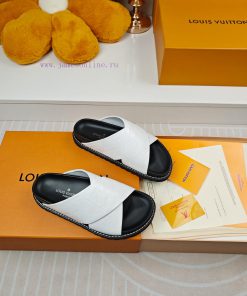 L. V | Luweideng 24 𝐬𝐬🧡 2024 Early Spring New Top Model ️Featuring classic slippers and hardzaa009mx